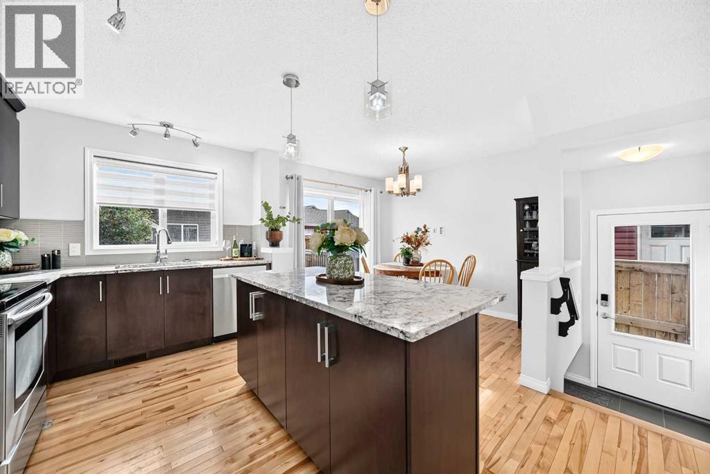 523 Auburn Bay Avenue Se Property Photo 15