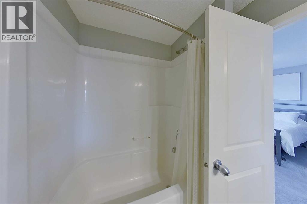 212 Walden Drive Se Property Photo 29