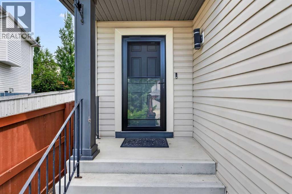 60 Tuscany Ridge Crescent Nw Property Photo 4