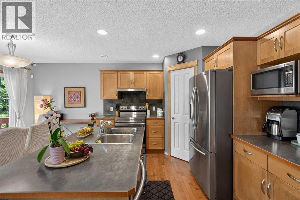 60 Tuscany Ridge Crescent Nw Property Photo 15