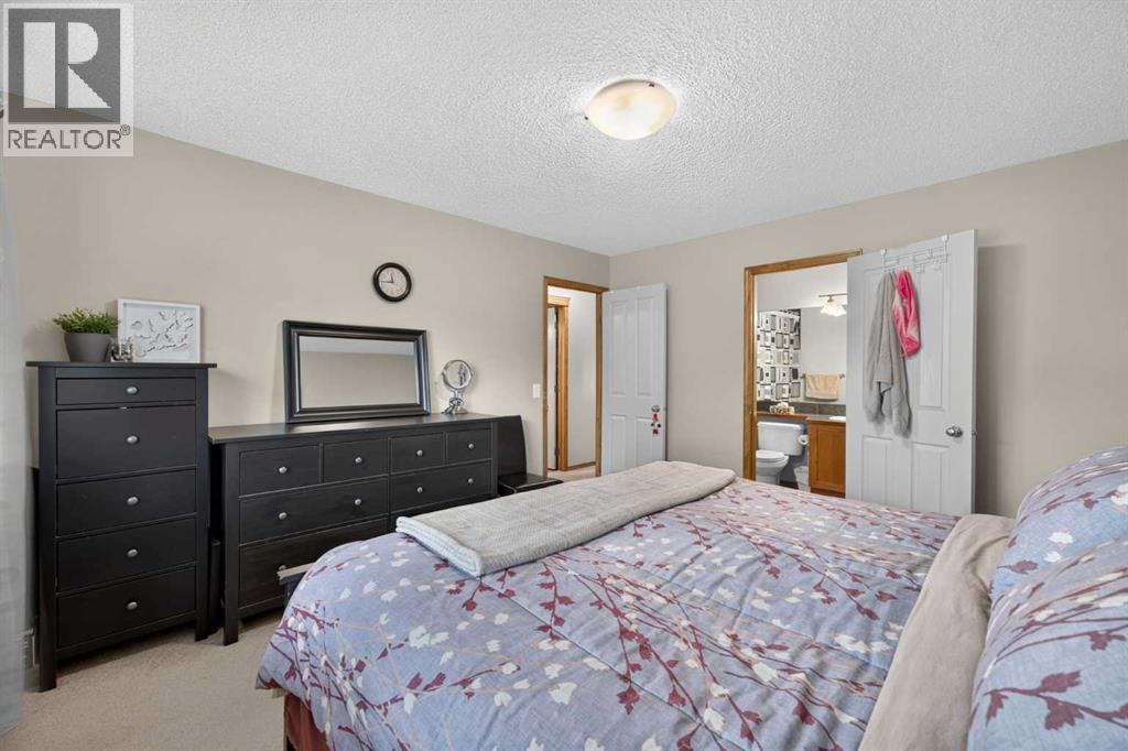 60 Tuscany Ridge Crescent Nw Property Photo 32