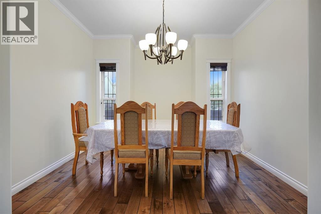 40 Baywater Court Sw Property Photo 18