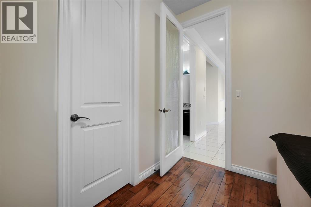 40 Baywater Court Sw Property Photo 20