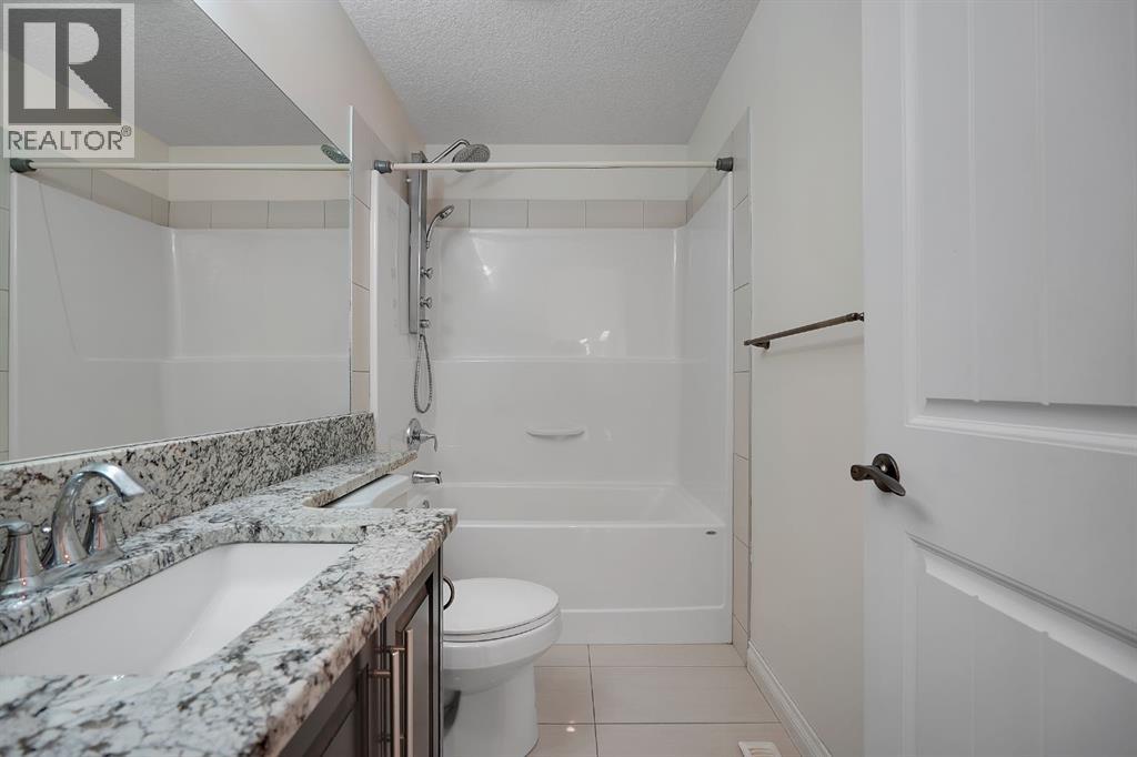 40 Baywater Court Sw Property Photo 39