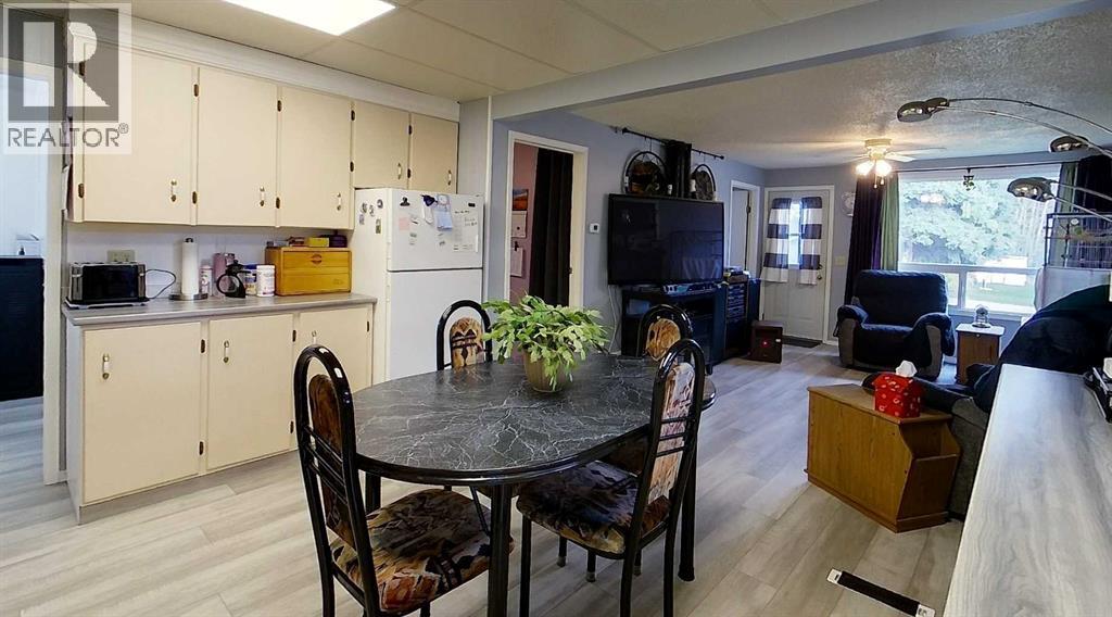 1892 63 Street Property Photo 12