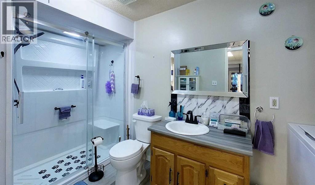 1892 63 Street Property Photo 26