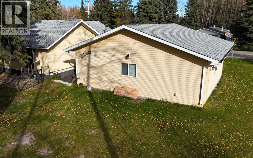 1892 63 Street Property Photo 38