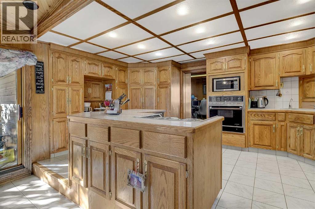 711021 Rr63 Property Photo 12