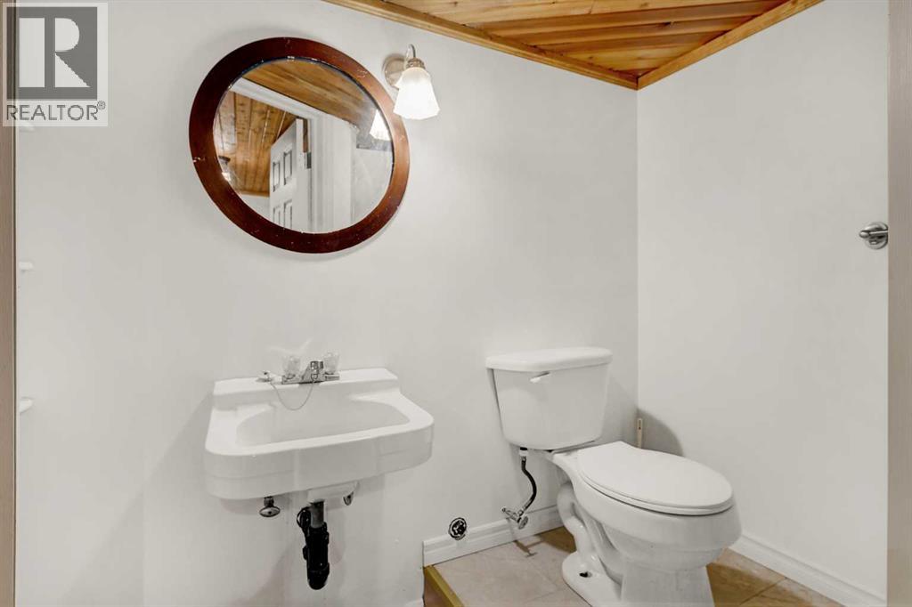 711021 Rr63 Property Photo 36