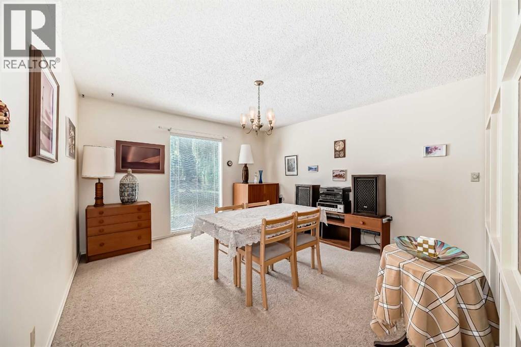 8 Varsdale Place Nw Property Photo 11