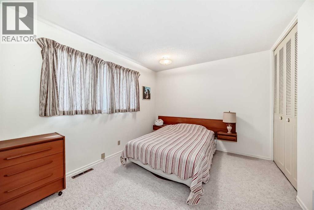8 Varsdale Place Nw Property Photo 21