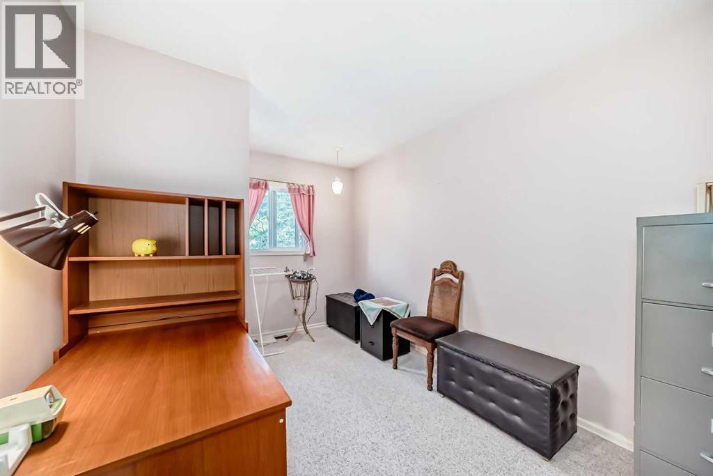 8 Varsdale Place Nw Property Photo 24