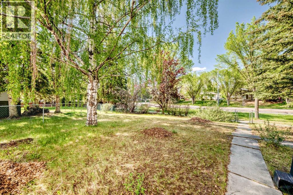 8 Varsdale Place Nw Property Photo 33
