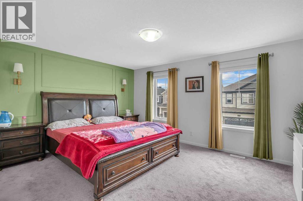 271 Carringham Road Nw Property Photo 27