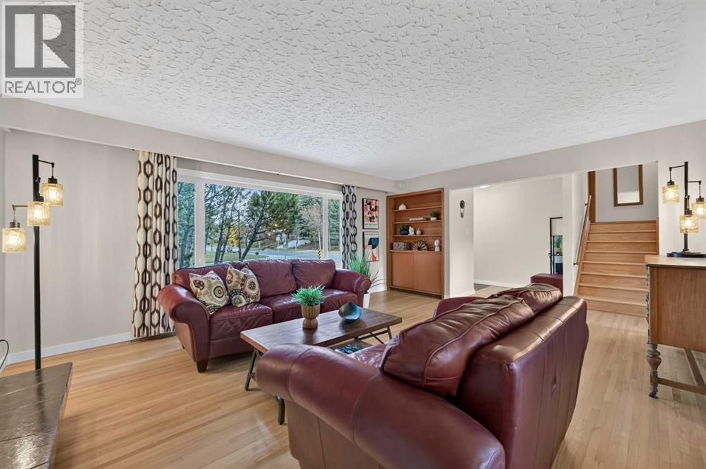 4124 19 Street Nw Property Photo 10