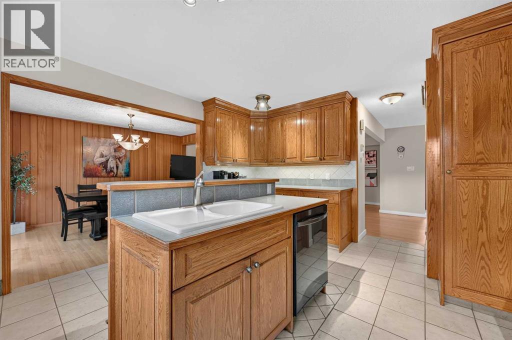 4124 19 Street Nw Property Photo 16