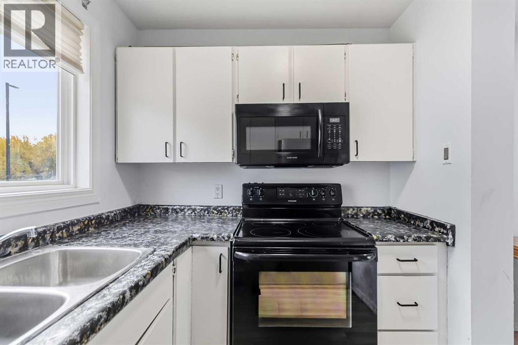 600 Signal Road Property Photo 11