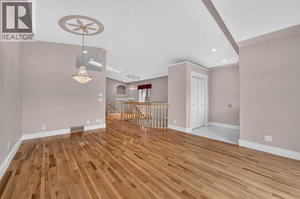 4418 20 Avenue Nw Property Photo 11