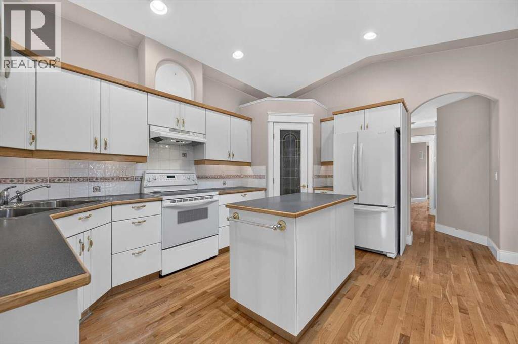 4418 20 Avenue Nw Property Photo 19