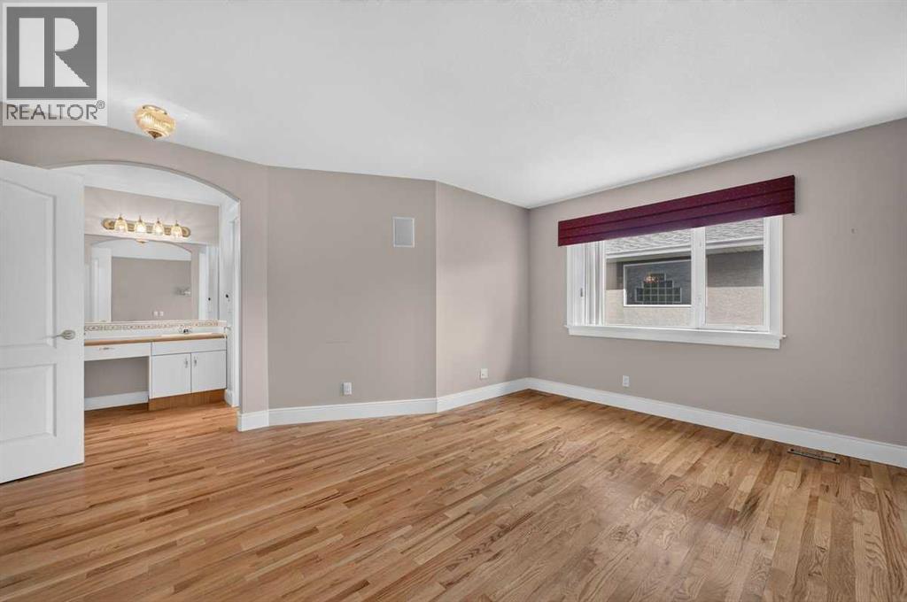 4418 20 Avenue Nw Property Photo 24