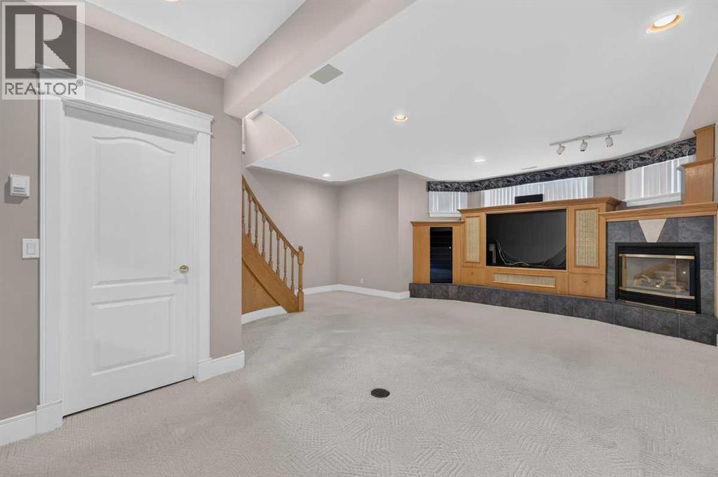4418 20 Avenue Nw Property Photo 37