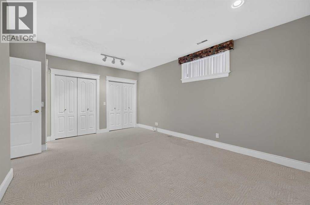4418 20 Avenue Nw Property Photo 41