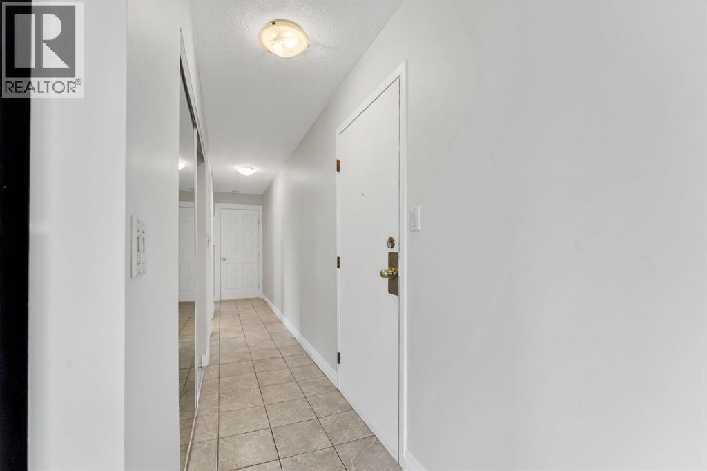 2987 Dunmore Road Southeast Property Photo 5
