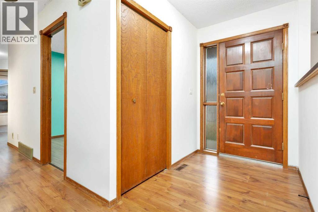 54 Rogers Crescent Property Photo 4