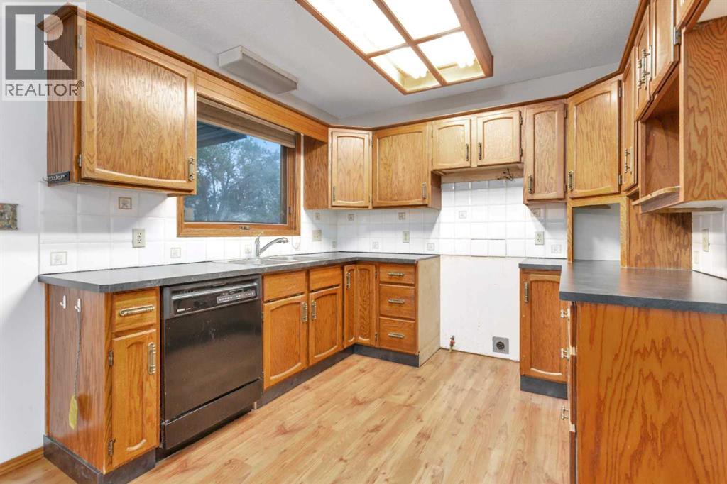 54 Rogers Crescent Property Photo 14