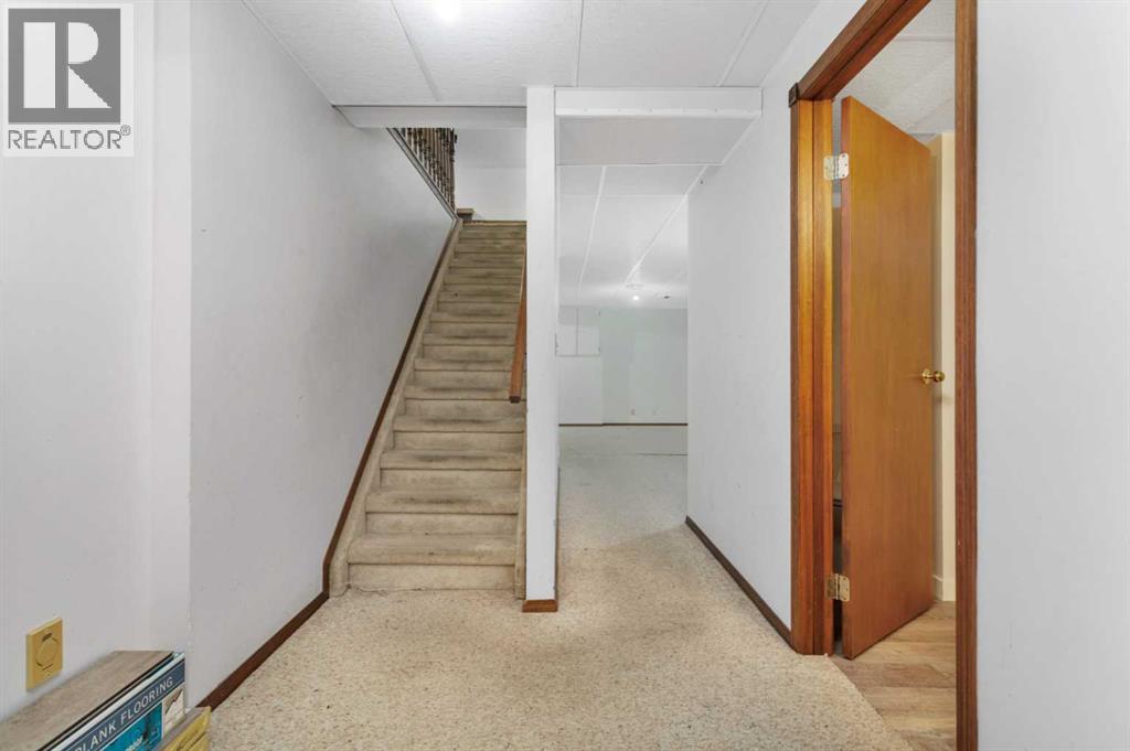 54 Rogers Crescent Property Photo 23