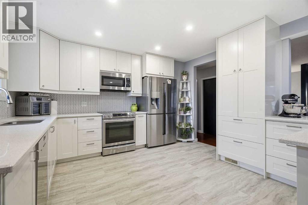 16 Robinson Drive Property Photo 15