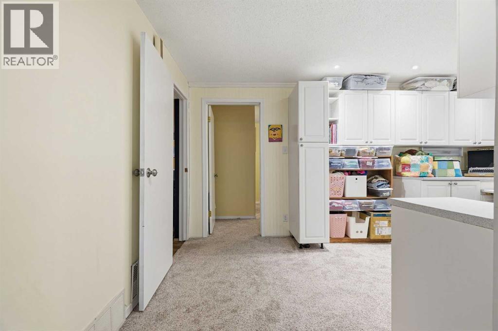16 Robinson Drive Property Photo 32