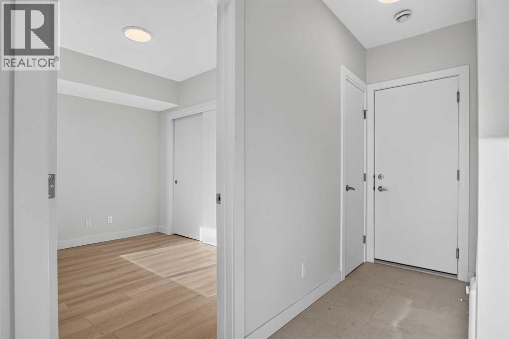 267 Dieppe Drive Sw Property Photo 4