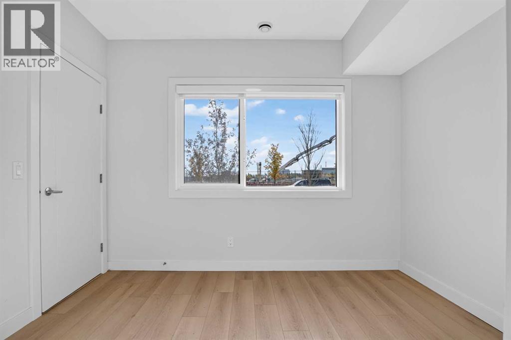 267 Dieppe Drive Sw Property Photo 8