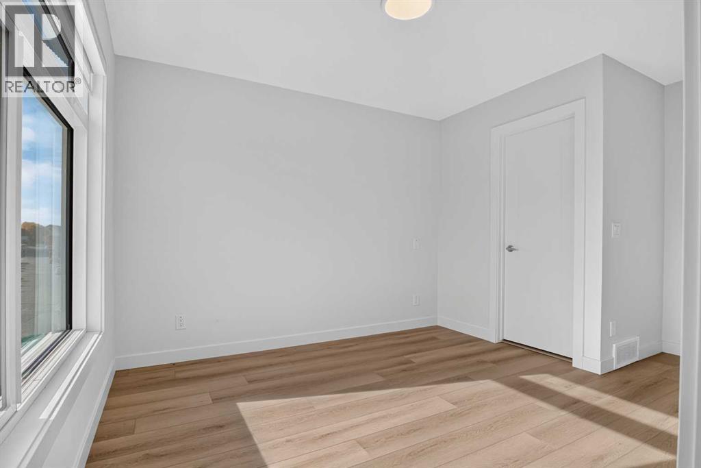 267 Dieppe Drive Sw Property Photo 26