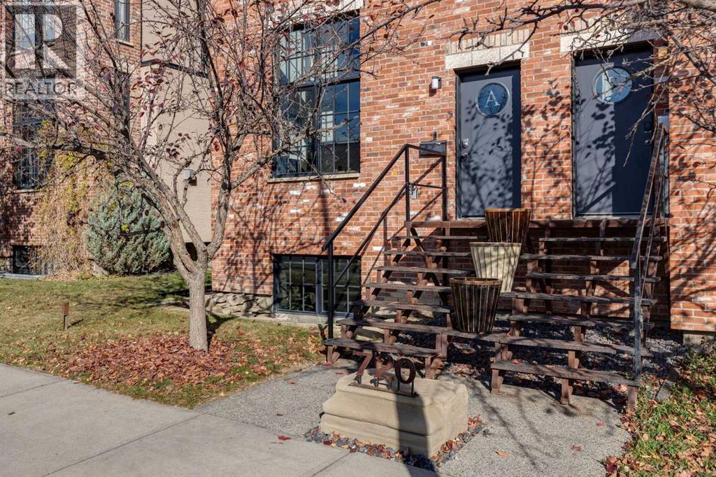 720a 24 Avenue Se Property Photo 1