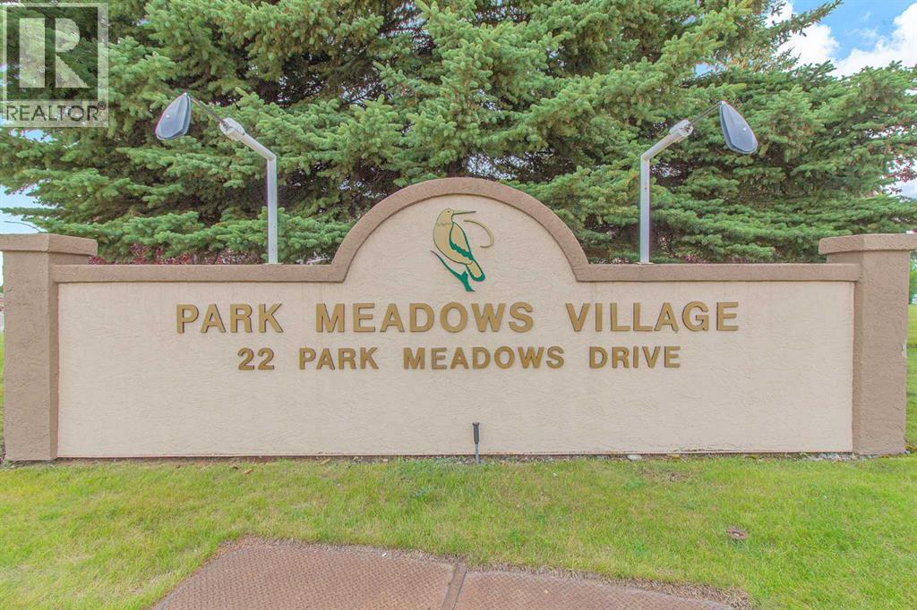 22 Park Meadows Drive Southeast Property Photo 2