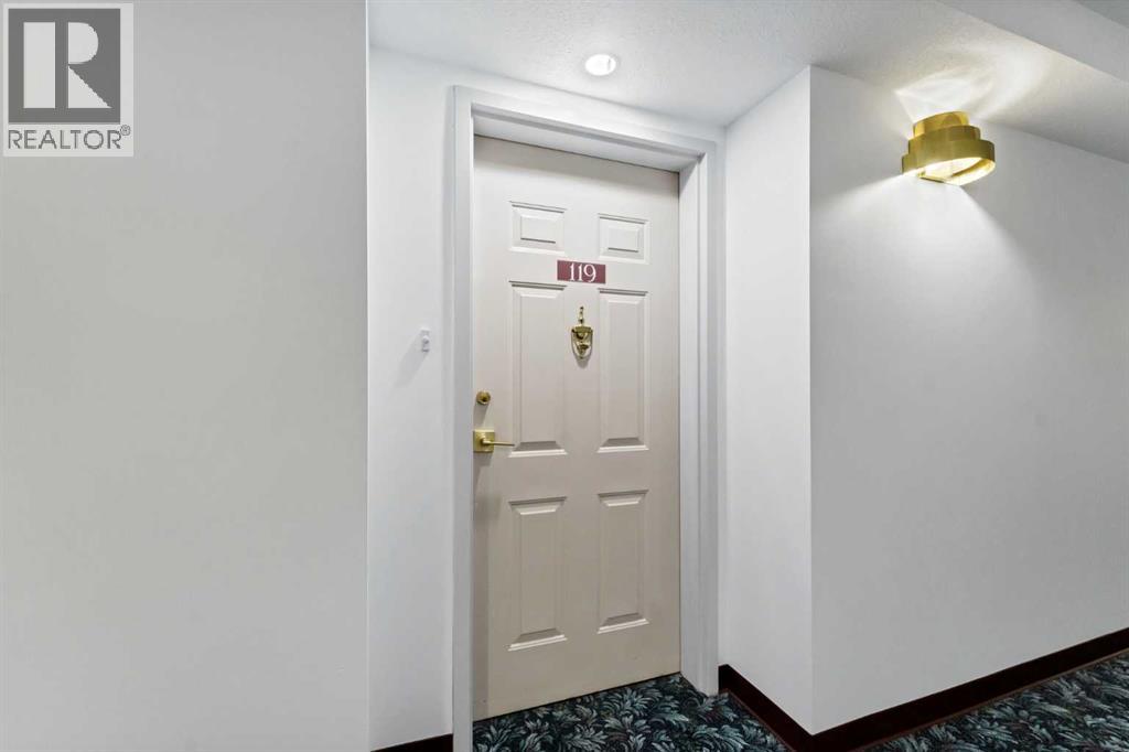 22 Park Meadows Drive Southeast Property Photo 6