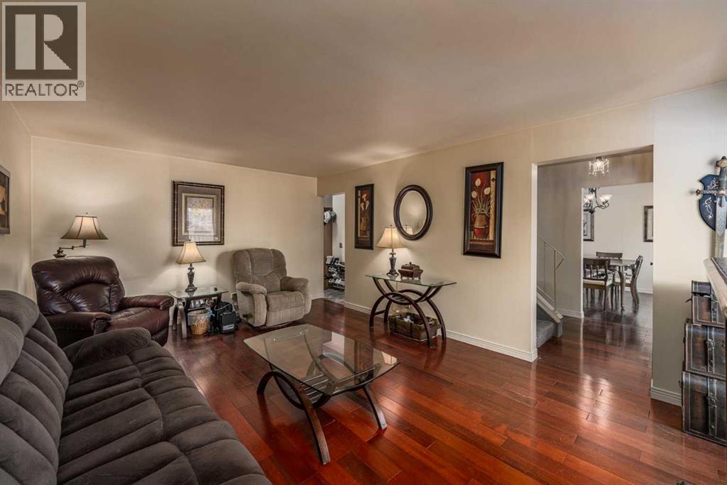404 Attica Drive Se Property Photo 14