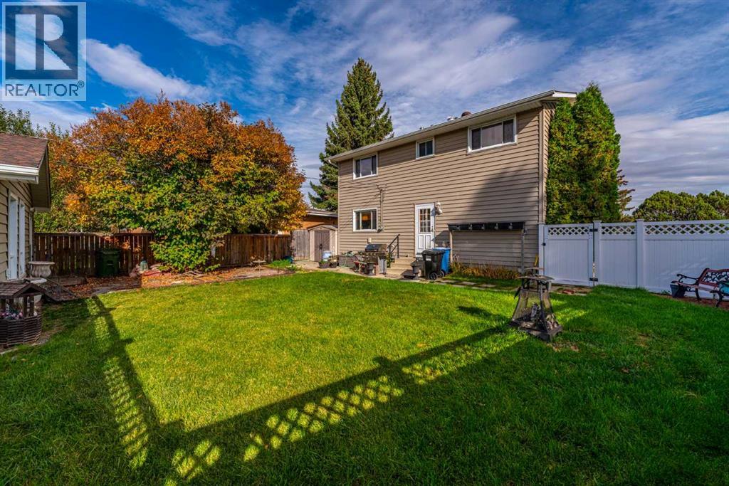 404 Attica Drive Se Property Photo 33