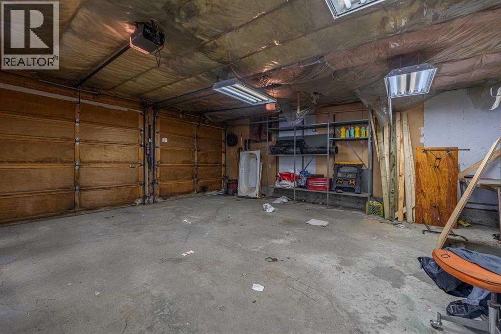 404 Attica Drive Se Property Photo 37