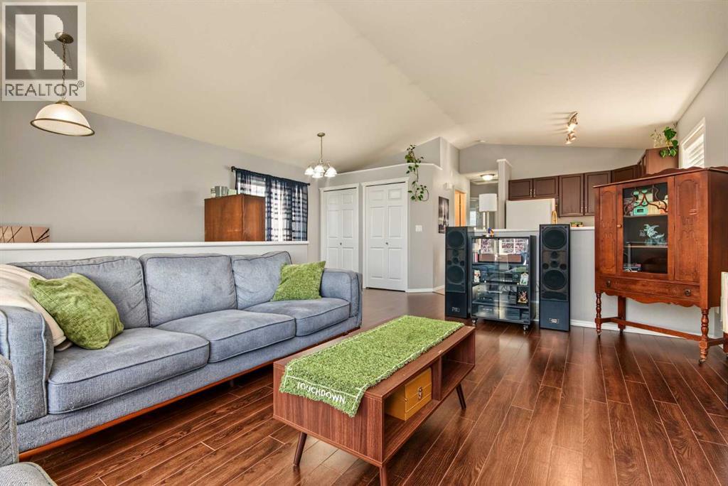 6217 88a Street Property Photo 4