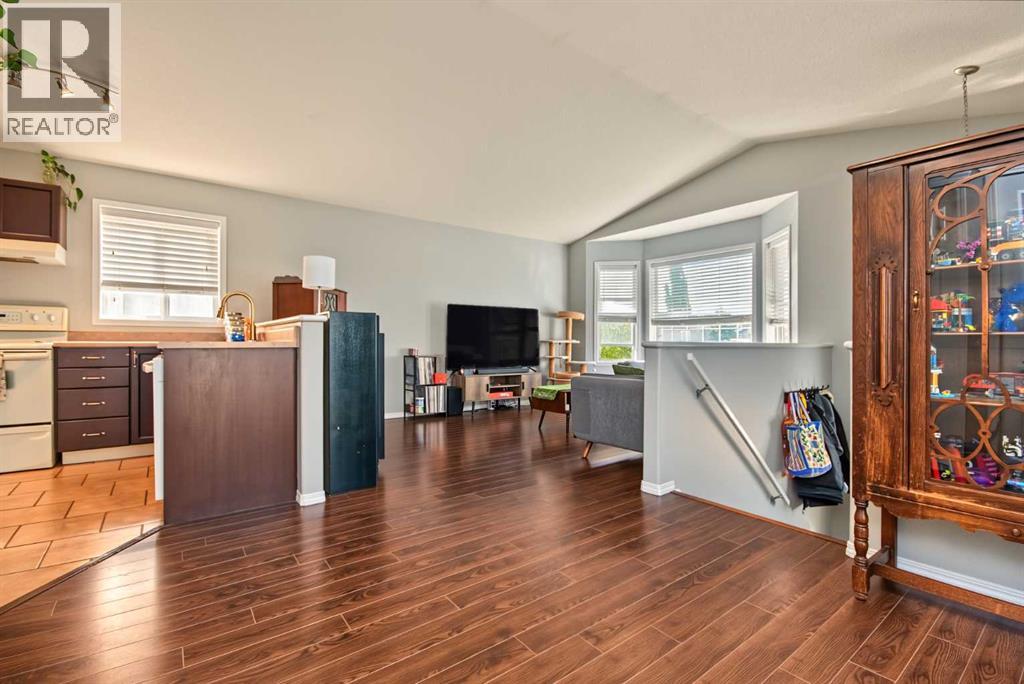 6217 88a Street Property Photo 7