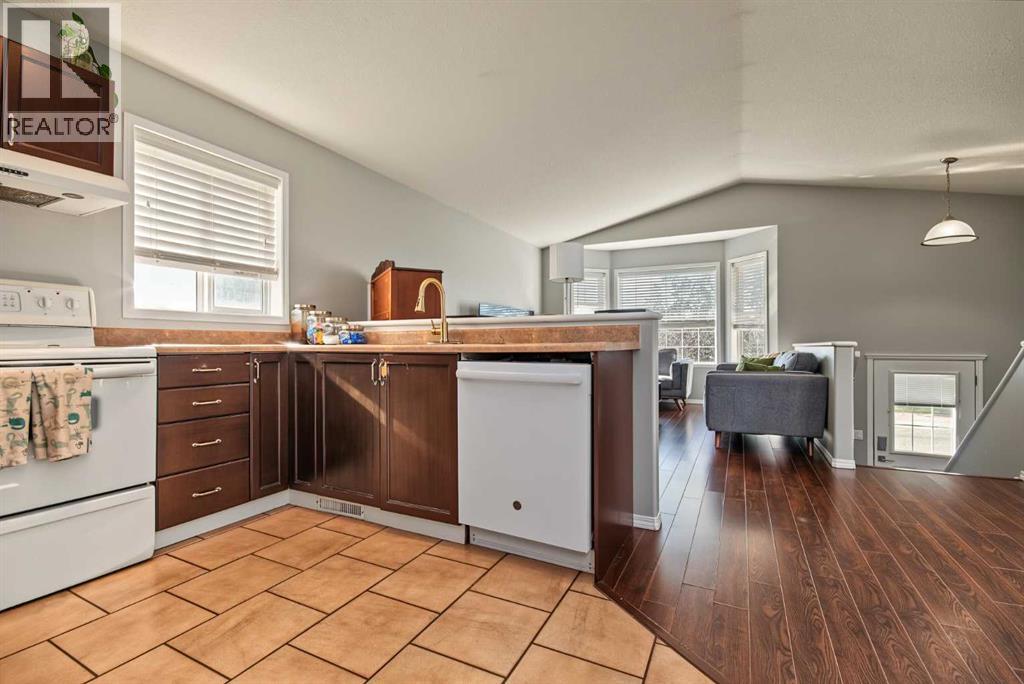 6217 88a Street Property Photo 12