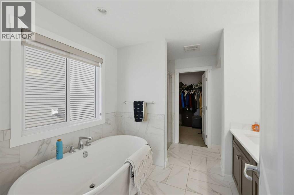 57 Sage Bluff Boulevard Nw Property Photo 28