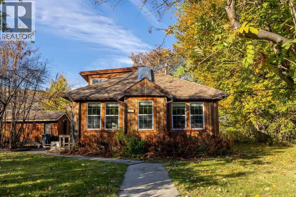 10714 92 Street Property Photo 1