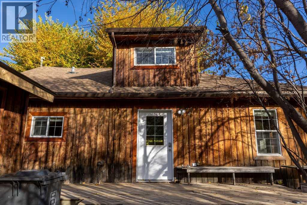 10714 92 Street Property Photo 17