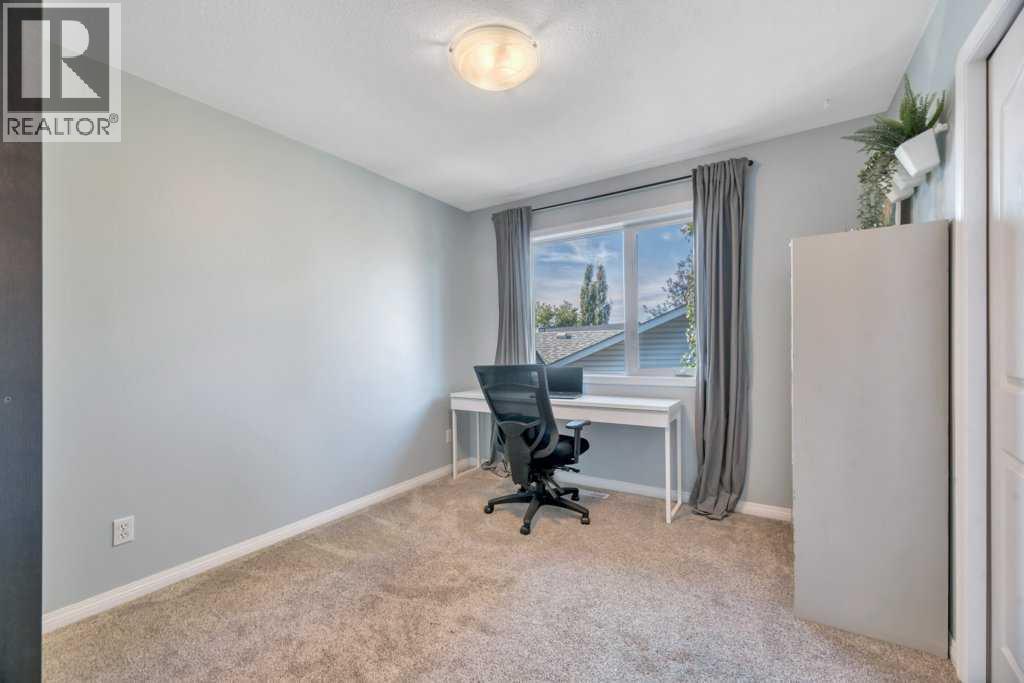 304 Cambridge Place Property Photo 24