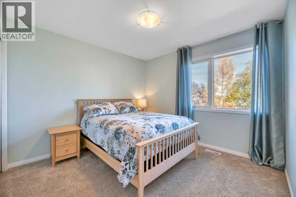 304 Cambridge Place Property Photo 25
