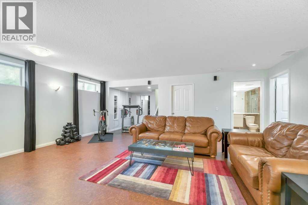 304 Cambridge Place Property Photo 29
